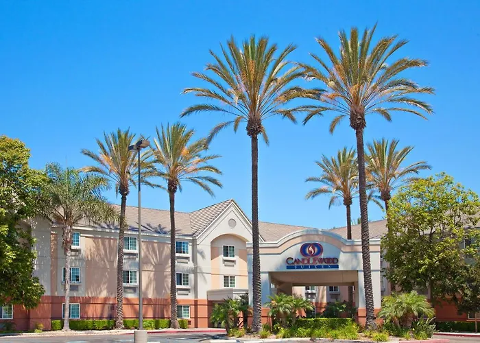 Sonesta Simply Suites Orange County Airport