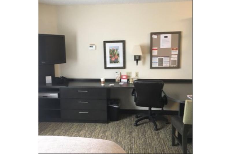 Sonesta Simply Orange County Airport